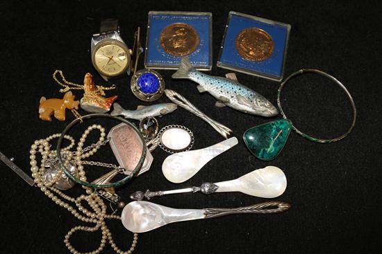 Jewellery, watch, MOP pieces etc